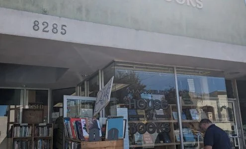 Maxwell's House of Books business photo