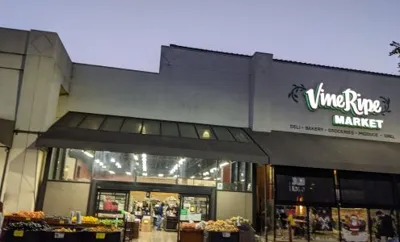 Vine Ripe Market, business photo 1